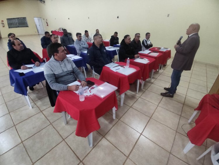 Diretores do Sindicato participam de curso de capacitação e