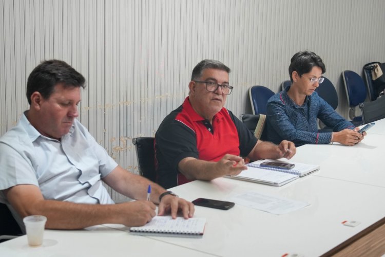 Presidente do Sintipel participou de reunião do Conselho Municipal do Trabalho e