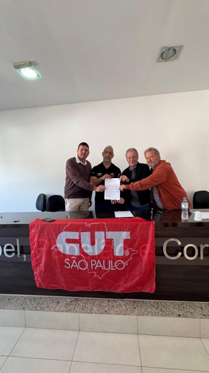 Sindicatos da CUT começam a organizar campanha Salarial e repudiam a Klabin por uso de