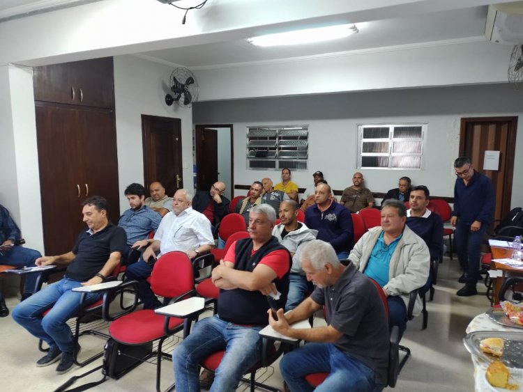 Diretores do Sintipel participam da organização do Encontro dos