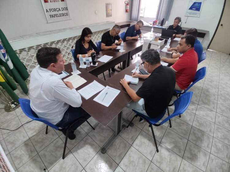 Diretoria executiva aborda o início da campanha e a mobilização da