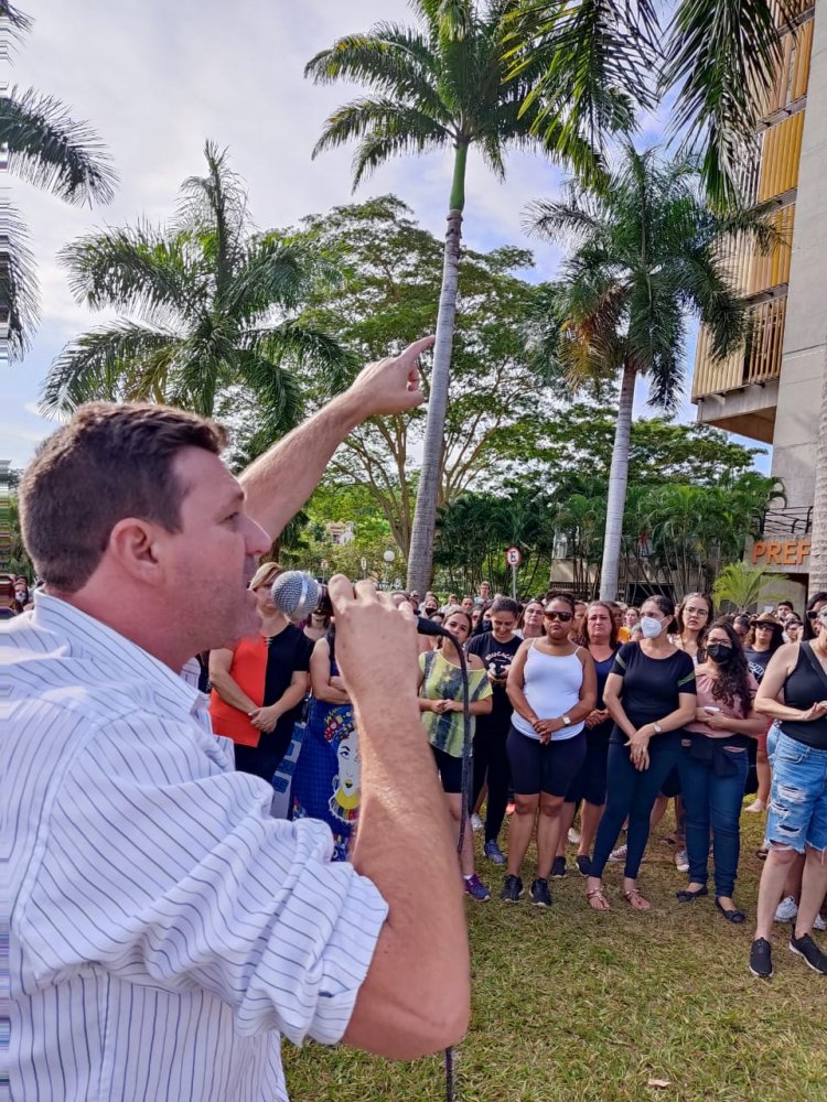 Sintipel no apoio à greve dos servidores