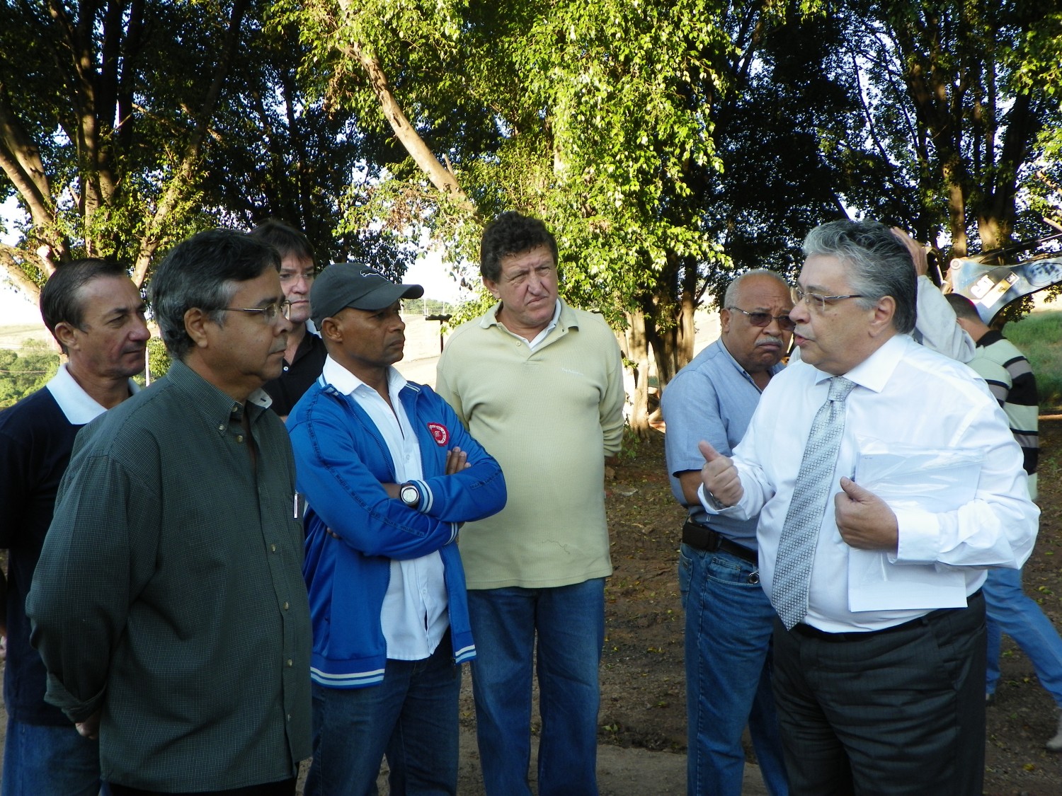 Sem pagamento dos seus direitos, trabalhadores da RST mantém estado de greve.