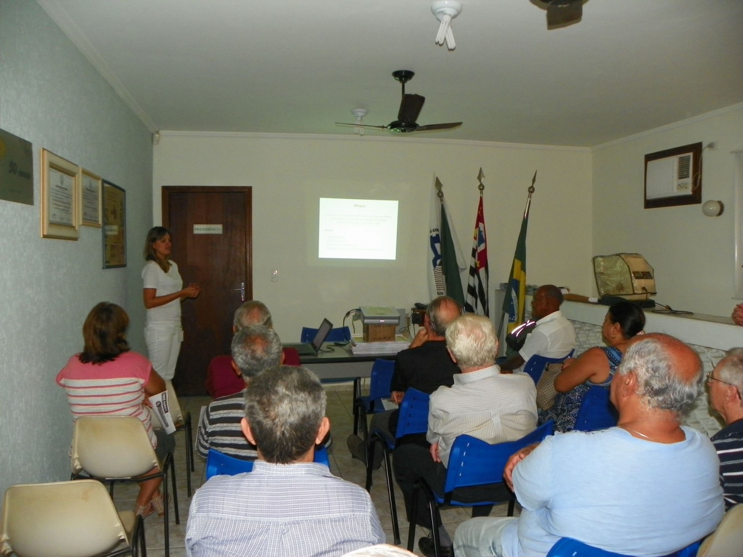 Sindicato e Oji promoveram palestras com o tema “Cuide bem da sua visão”