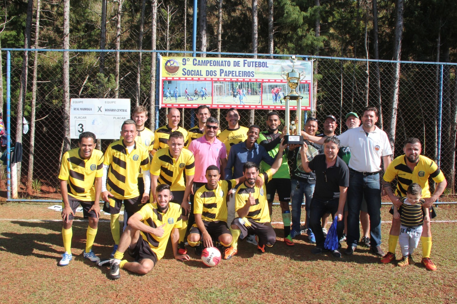 Rosário Central é o campeão do futebol dos Papeleiros.